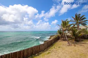 Stunning Views Oceanfront Oasis with Private Pool - Inch by Inch - Image 3