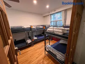 Auberge PVT Hostel - Image 2