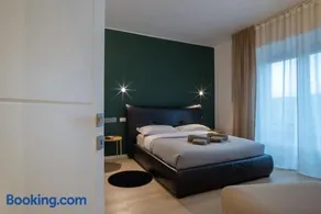 BR Treviso Train Station Apartments - Image 5