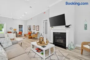 4BR Townhouse with Golf View in Ocean Isle Beach - Image 1