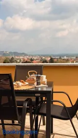 La Fronda - Attic with Terrace and Lake View - Image 2