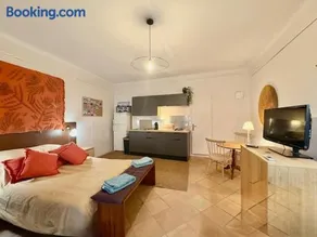 Studio au coeur d'Eygalières avec terrasse privée - Image 1