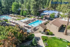 7th Mt Resort - Pool & Golf - Treetop Retreat - Image 3