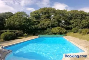 The Old Stables - Self Contained Cottage - Hot Tub and Pool - Image 2