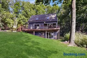 Oceanfront snowbird-friendly home on the beach with washer/dryer & fireplace - Image 1