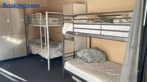 Pemberton Hostel - note - Go to Gloucester Motel Reception for check in - Backpackers 88 days farm work available in the Manjimup and Pemberton Region - Image 1