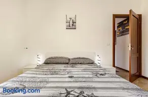 Intera Casa Privata Accessoriata e Moderna a 10 Minuti Da Tropea - Image 1