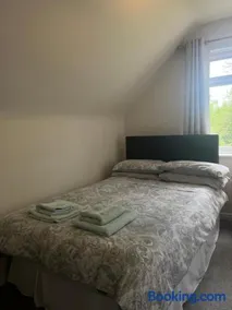 Lough Corrib Lodge - with private access to lake - Image 3