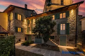 Casa delle maestre di Ottiglio - Image 1