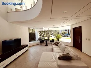 Hanga Roa - Refúgio Luxuoso c/ Piscina e Jacuzzi - Image 3