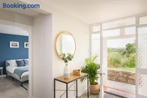 River Retreat Apartment Exeter - River Views & Parking - Image 5