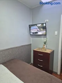 Alojamiento Emilia House y camping - Image 1