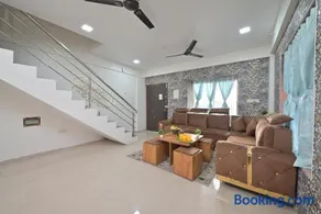 II EMPYREAN STAYS II LOVE SHAKE II 2BHK II AC II PRIVATE POOL Il - Image 3