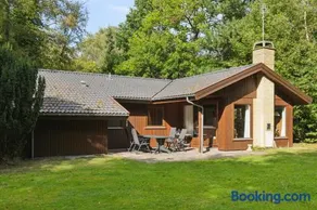 Cozy Holiday Home Near Dybesø Nature - Image 3