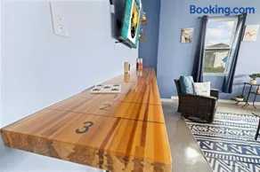 Sleep 13Heated PoolFoosballPool Table - Image 2