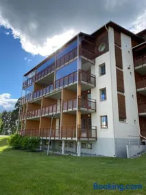 Suite Apartment with lake views - Image 3