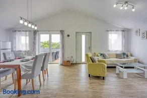 Family Apartment Marea - Image 2