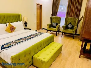 The Corporate Lodges Hotel - Image 2