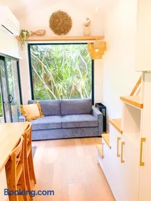 Modern Kiama Tiny House - A unique coastal escape - Image 5