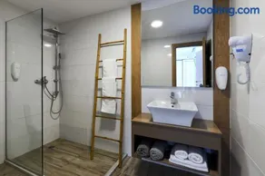 Blu Acqua Hotel - Image 3