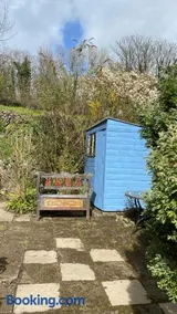 Cosy Nook thatched cottage with Exmoor views - Image 2
