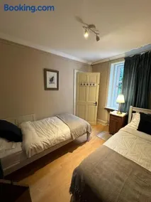 Loch Lomond 2 Bedroom Apartment - Image 5