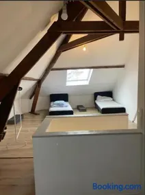 House with 3 bedrooms in Mons, 120 m², garden - Image 3
