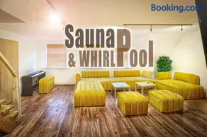 Luxus Fachwerkhaus mit Sauna & Pool - Image 2
