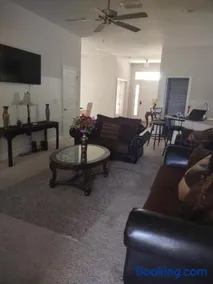 Good deal to stay in Palm Bay - Image 3