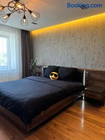 Luxary апартаменти біля центру - Image 5