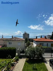 Apartment Rijeka Zamet 500m from Sea, free Parking, near to Center Zamet - Image 1