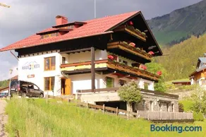 Haus Keti - Image 2