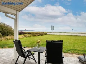 6 person holiday home in Ebeltoft - Image 2