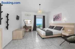 V&C Paradise Apartments - Image 3