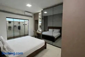 Casa alto padrão no Condomínio Jardim Veneza 15 minutos do Autódromo e pontos de embarque Park and Ride - Image 4