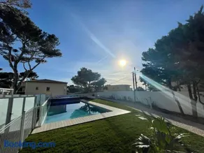 Appartement T2 piscine et plage - Image 2