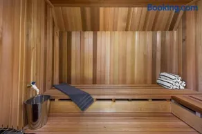Bergstrasse Getaway - Cozy A-Frame Sauna - Image 3