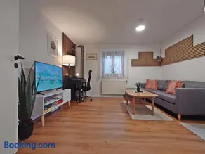 JIRVISTA-Homes, voll ausgestattete Wohnung im EG, kontaktloser Zutritt - Image 1
