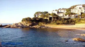 Carabela – Terraza y Vistas al Mar en Cala Salions - Image 1