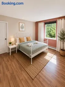 Rosewood House Bed and Breakfast - Image 2