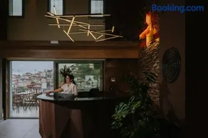 Trofonios Boutique Hotel - Image 2