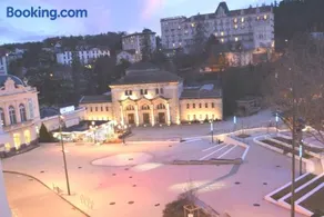 Studio tout équipé - 2 min des thermes - commerces & parking gratuit - Image 3