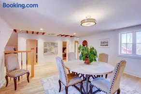 The Charleston Chestnut Mansion - Image 4