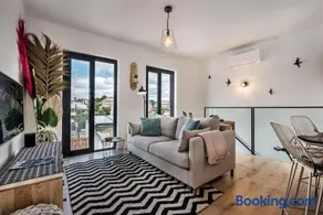 Casinha da Sorte - Stylish & Unique House - Image 3