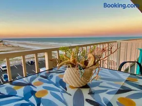 Stunning Brand New Studio - Balcony with Sunset and Ocean View - Image 3