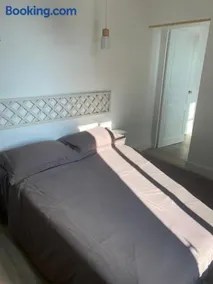 Chambre avec salle de bain privative, Louhans Centre Ville - Image 3