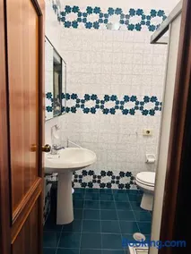 Hotel Business - Image 3