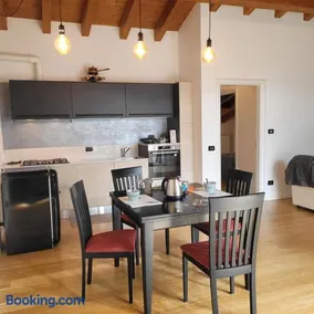 Carlotta Mountain Lake Iseo Hospitality - Image 3