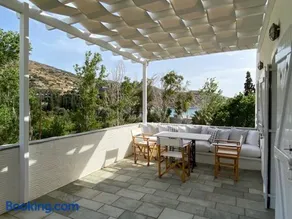Gialia Beach House with BBQ, 50m from the Sea - Image 1