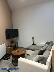 Maison avec spa privé en centre-ville - Image 1